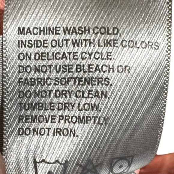 Avalanche Outdoor Supply Pink Athletic Shorts Size M Activewear, Comfortable Fit - Picture 7 of 15